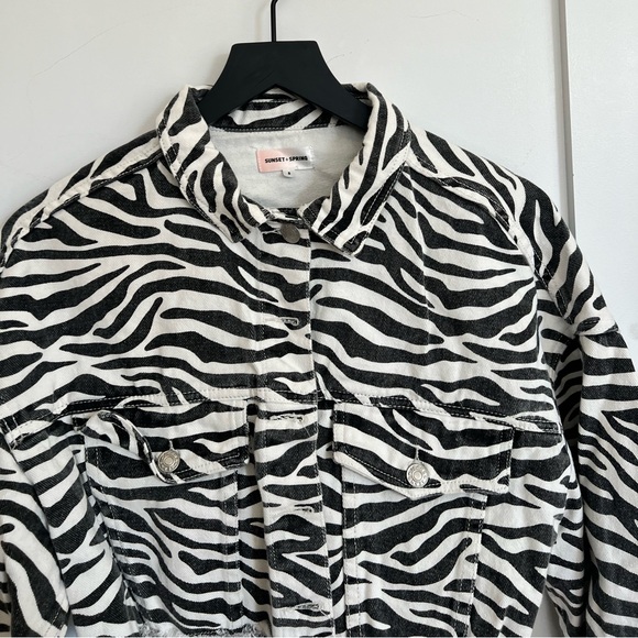 Sunset & Spring Zebra print cropped denim jacketet - Picture 2 of 6